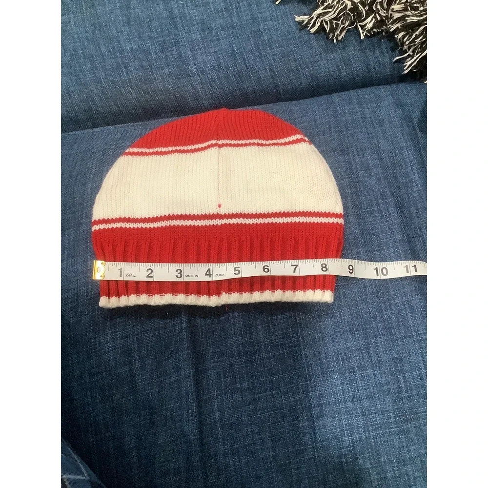 Vntg Y2K  Beanie Striped Red/ White